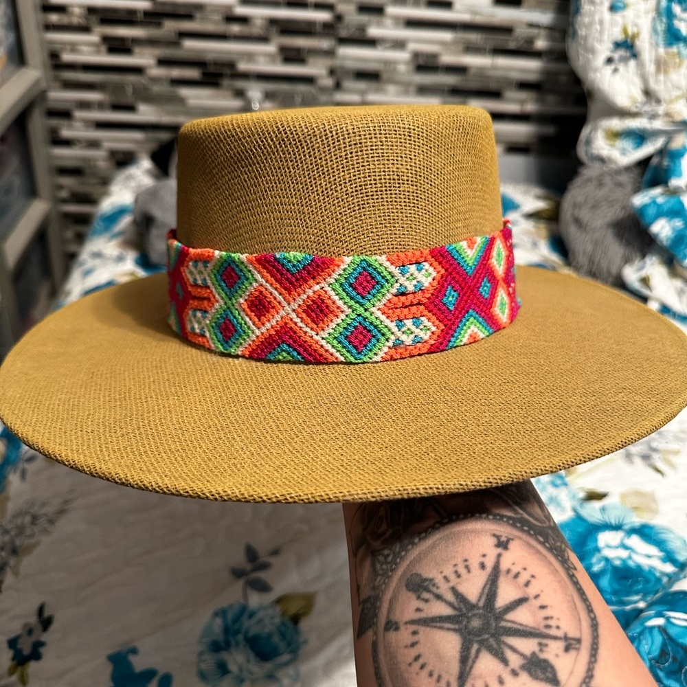 Brown hat new one size